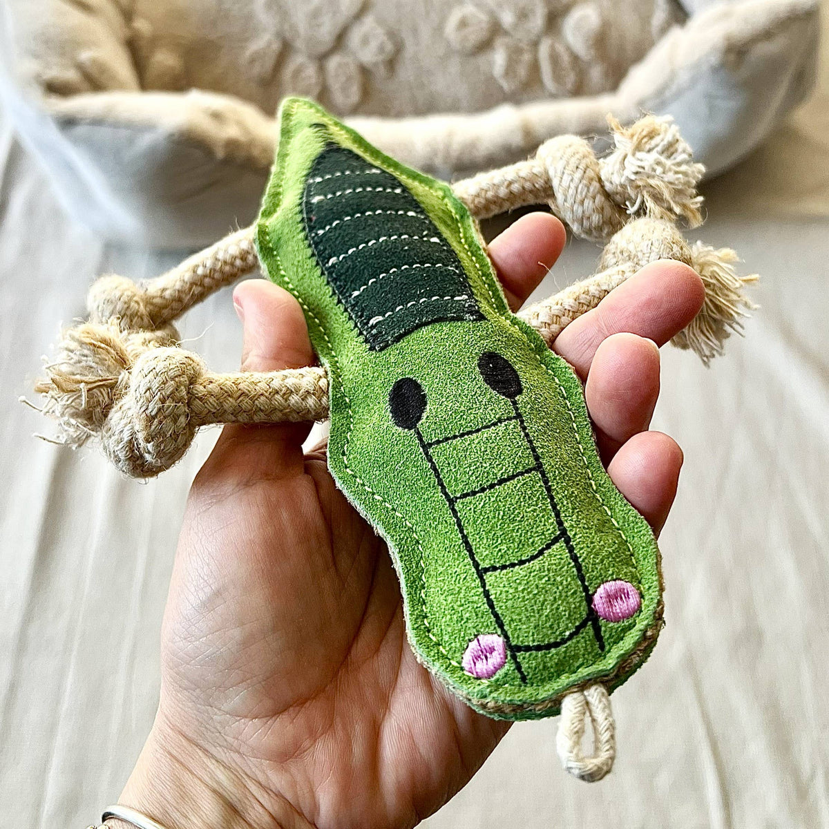 FUNNY ZOO KROKODYL ZE SKÓRY ZAMSZOWEJ 🐊