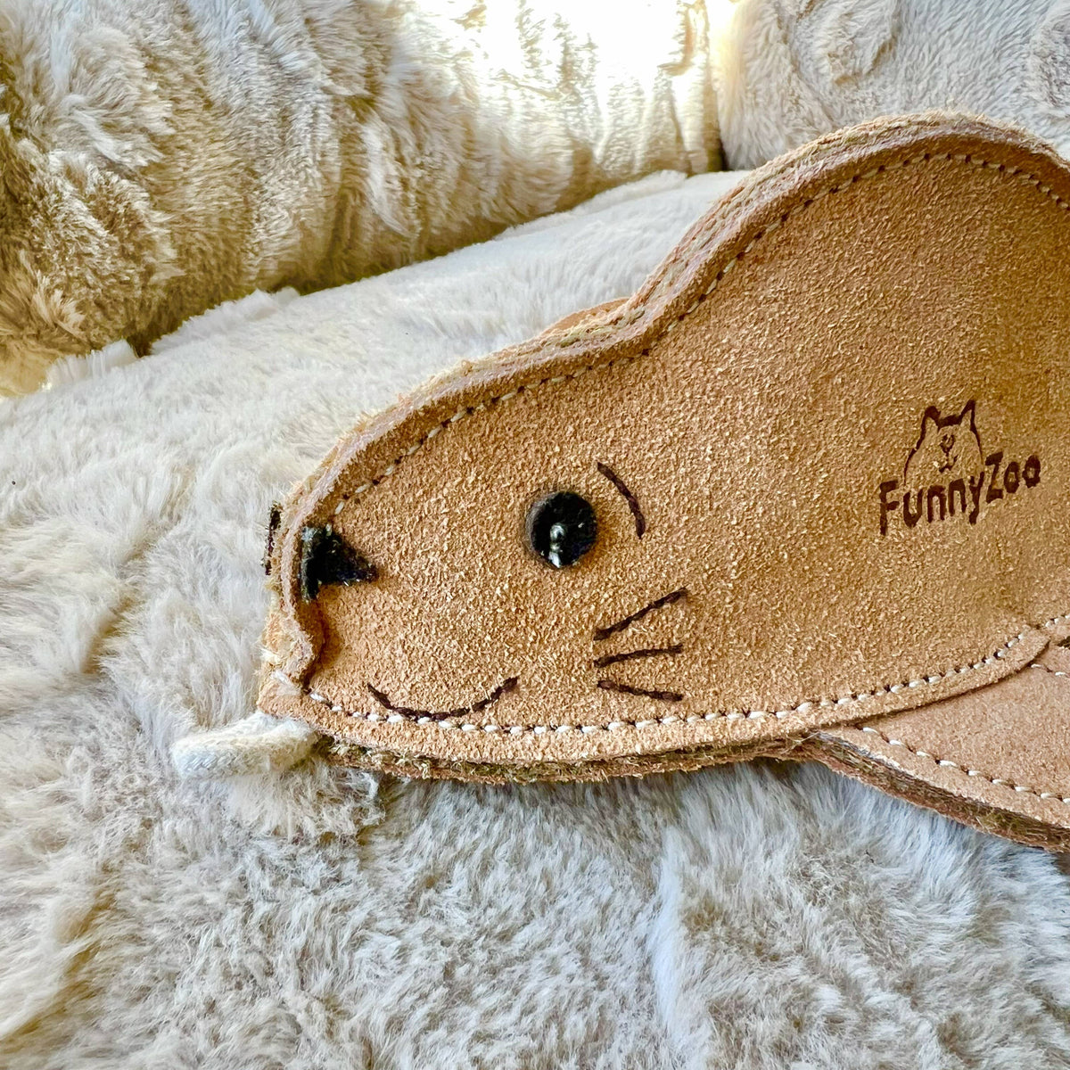 FUNNY ZOO ZABAWKA  Z BUTELKĄ W ŚRODKU FOKA 🦭
