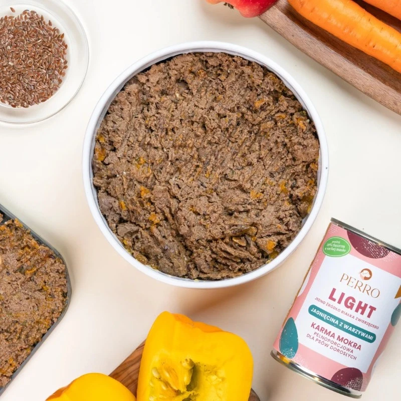 PERRO LIGHT MOKRA KARMA DLA PSA JAGNIĘCINA Z WARZYWAMI 800G