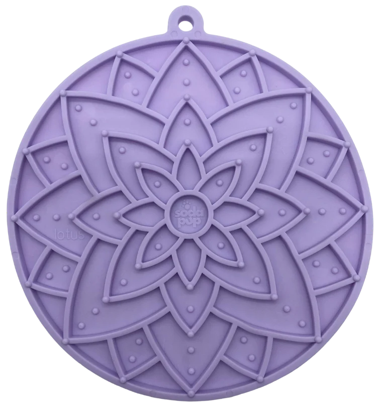 SODAPUP LICKMAT LOTUS WITH SUCTION CUPS LIGHT PURPLE