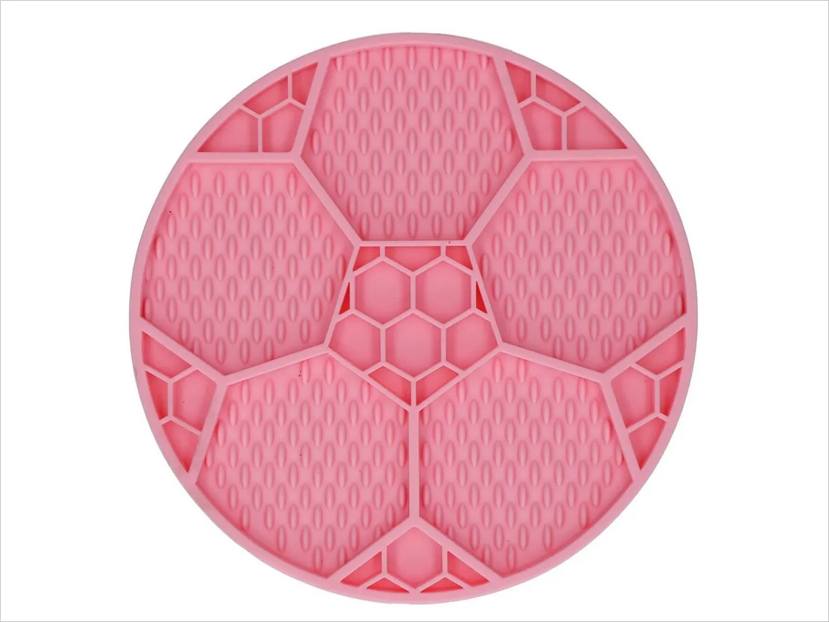EAT SLOW LIVE LONGER LICK MAT VOETBAL ROZE