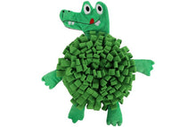 FLAMINGO SNIFFING CARPET NJAMMIE CROCODILE GREEN 36X38X2,5CM
